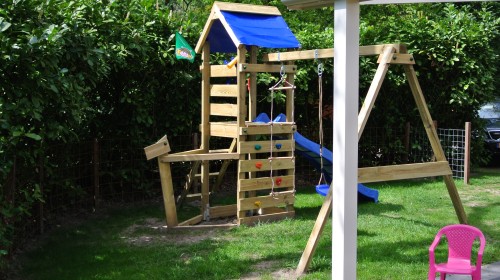 speeltoestel bungalow 17zonderkenteken.jpg