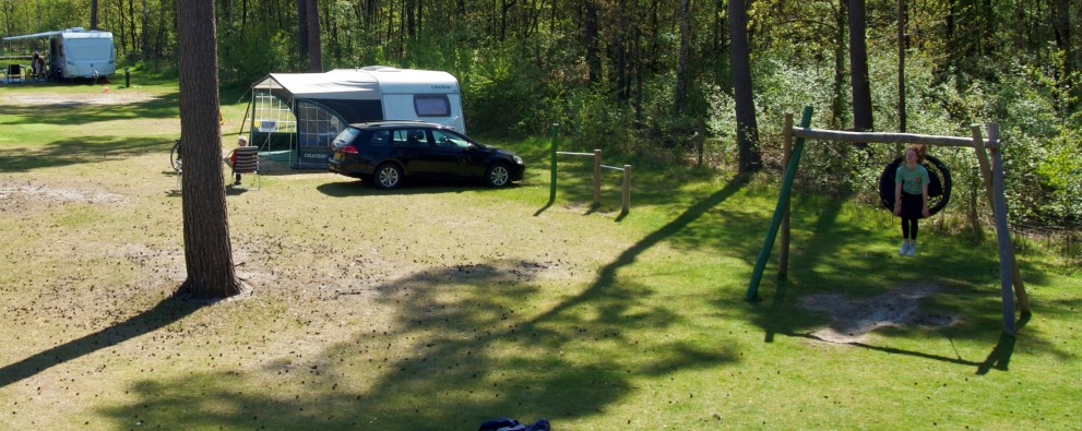 Camping de Haeghehorst - Tent op pootjes- uitzicht.1jpg